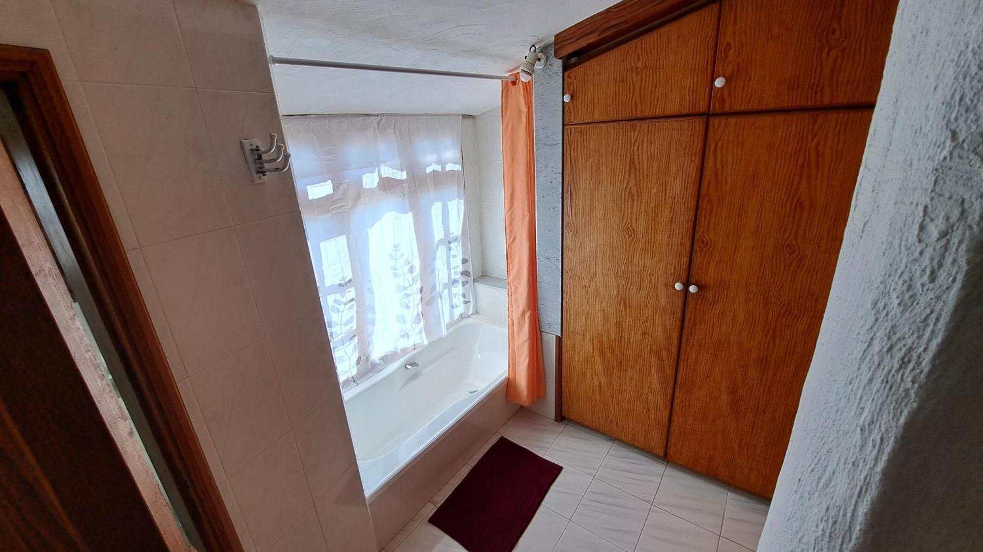 Appartamento Remarkable 3-bedroom House 'villa' Vistamar